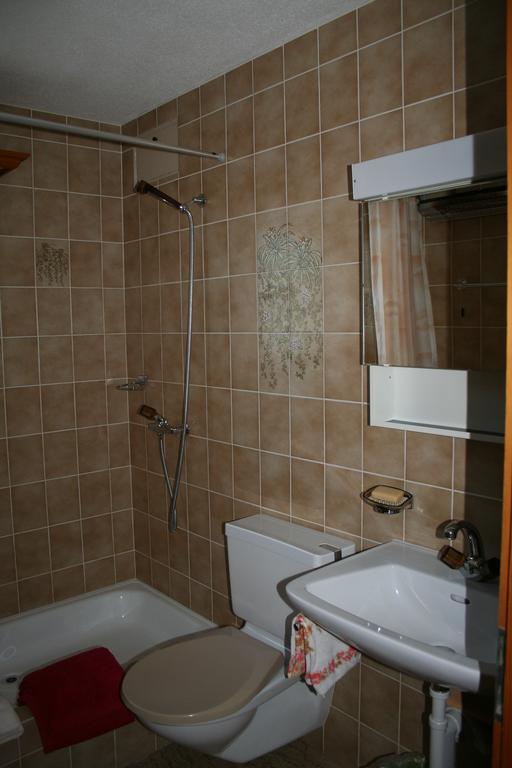 Appartement Hus Pravis à Klosters-Serneus Extérieur photo