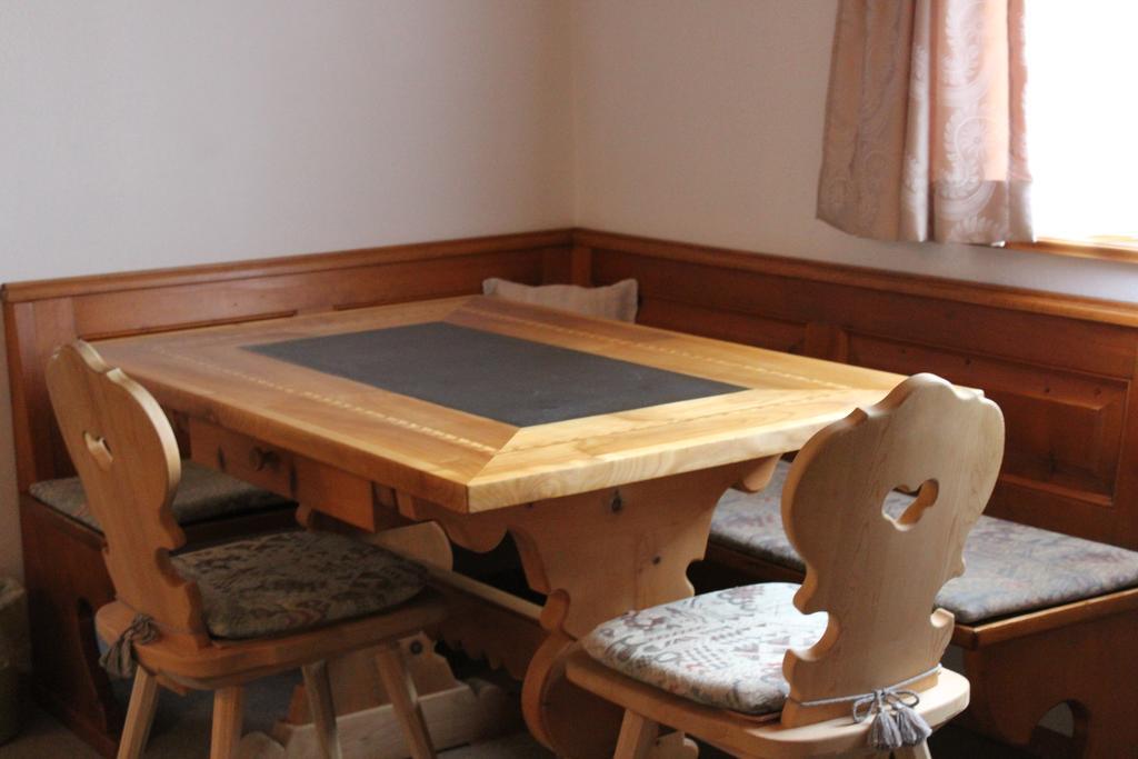 Appartement Hus Pravis à Klosters-Serneus Extérieur photo